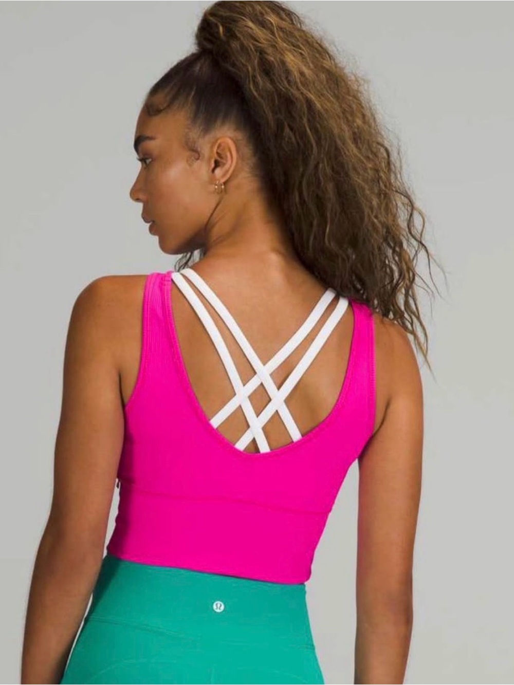 Lululemon Power Pivot Tank Top 
Ribbed size 6